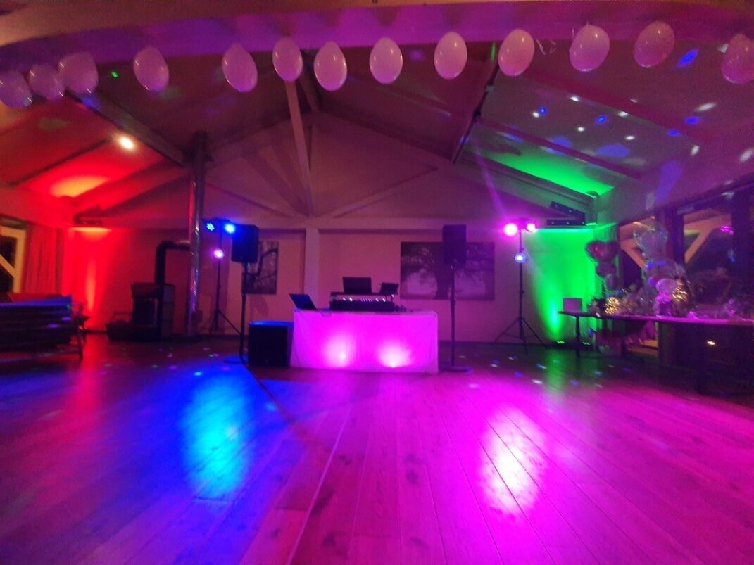 35066D38_6CCE_414D_B508_81C4A444FD83_1_105_c